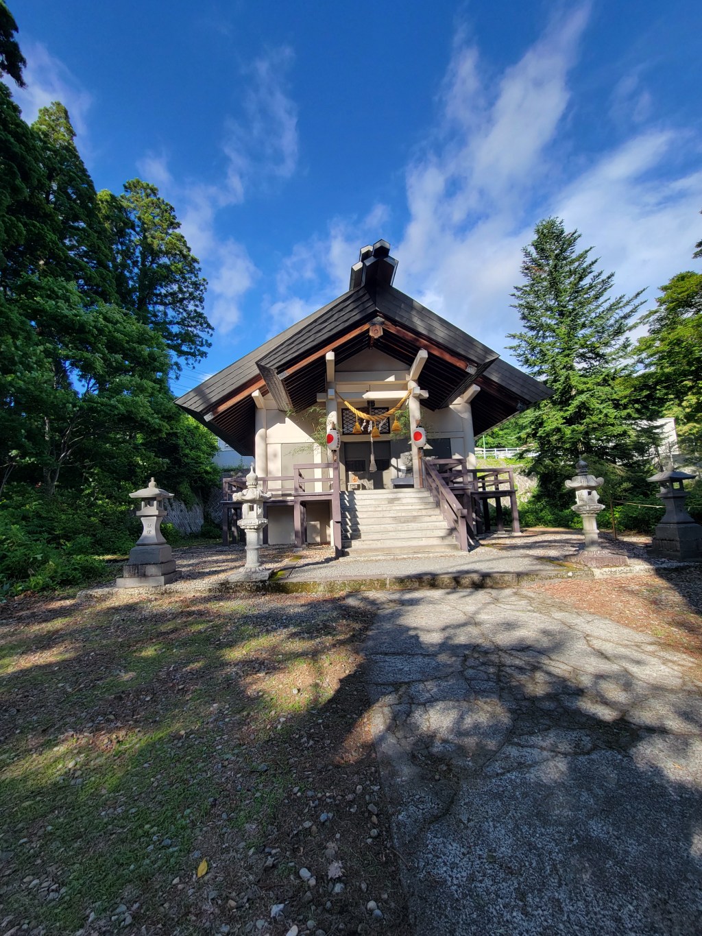 Sukawa Onsen Shrine